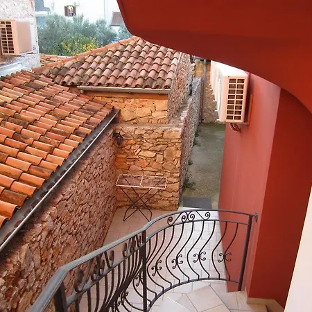 شقة Matulic زادار